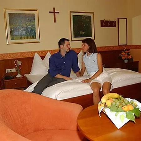 Schmirl 3* Puchberg am Schneeberg